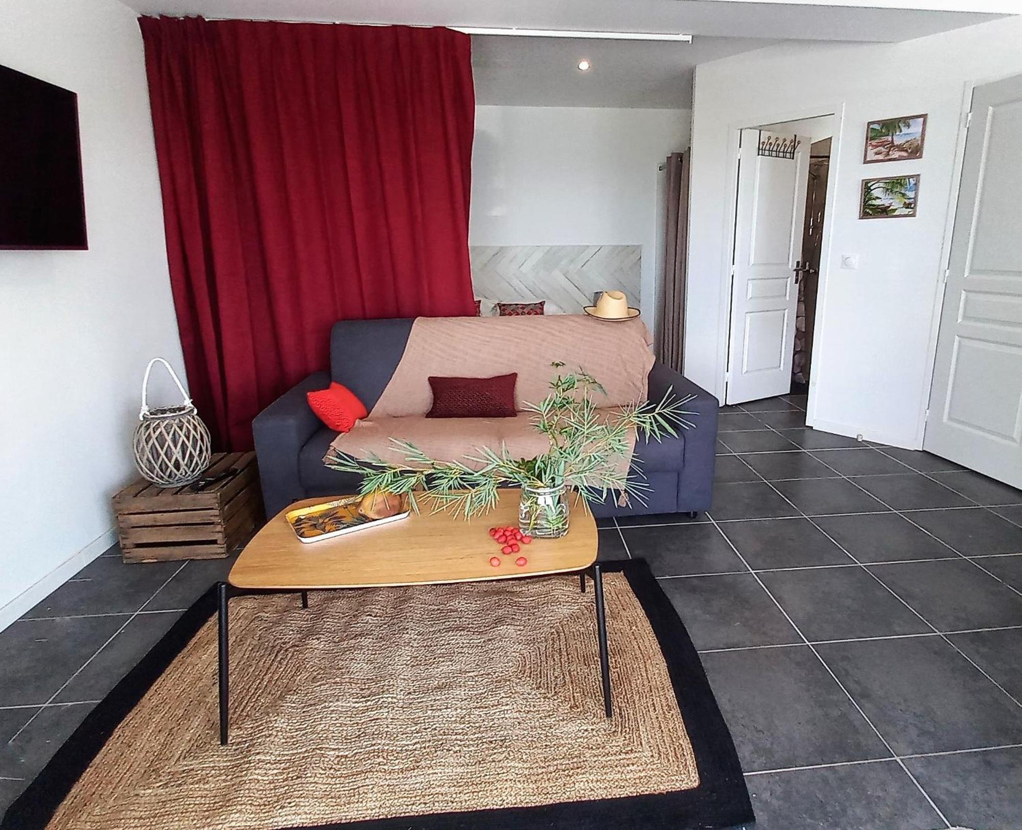 Logements Vue Mer Acces Piscine En Guadeloupe Bouillante Exterior foto